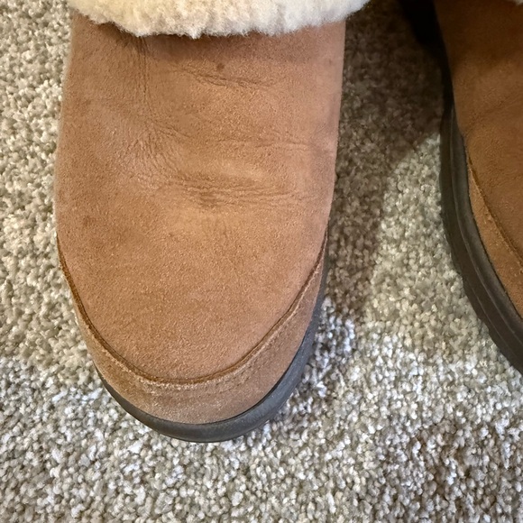 UGG Brown and Cream Shearling Boots - Picture 6 of 9